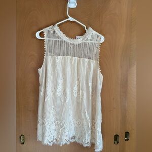Sleeveless lace top